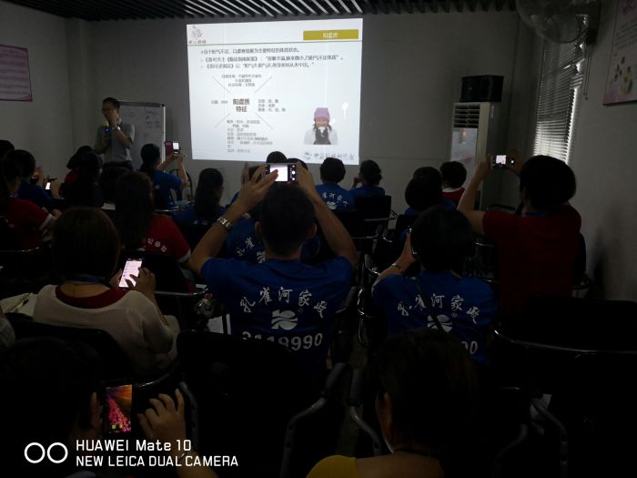 ץ��Ӗ(x��n)��(qi��ng)��(n��i)������ȸ�ӱ�ķ��ɩˎ�Ŏ���Ӗ(x��n)����M(j��n)����